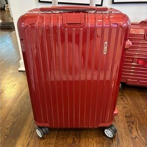 RIMOWA Carry Case Salsa Deluxe Unisex Red Multi Wheel 4 Wheel